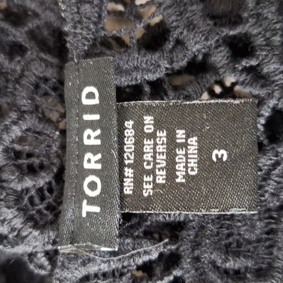 Torrid Black Witchy Whimsigoth Crochet See Through Boho Relaxed Fit Top Size 3X - Picture 10 of 14